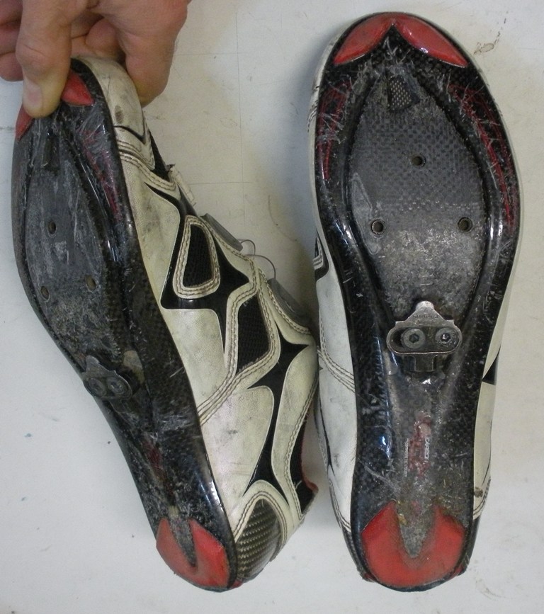 midsole cleat position